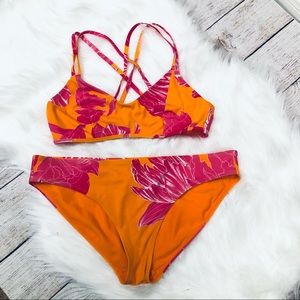 Athleta Swim top and bottom bikini set size M L